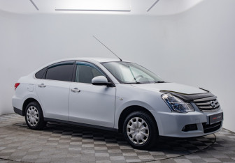 Подержанный автомобиль Nissan Almera Sedan 2018 года (7 фото)