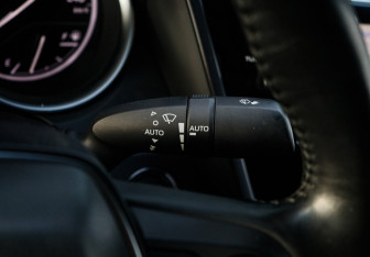 Подержанный автомобиль Toyota Camry Sedan 2021 года (27 фото)