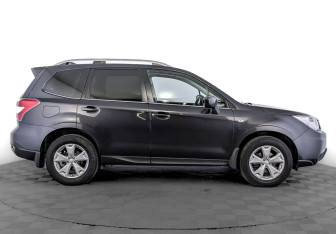 Подержанный автомобиль Subaru Forester Suv 2015 года (4 фото)