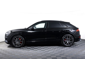 Подержанный автомобиль Audi SQ8 2019 года (8 фото)