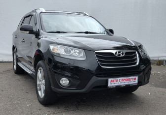 Подержанный автомобиль Hyundai Santa Fe 2010 года (3 фото)