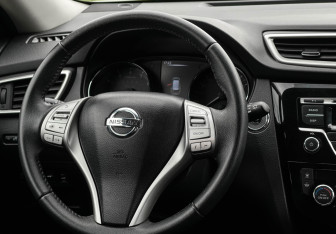 Подержанный автомобиль Nissan X-Trail 2018 года (14 фото)