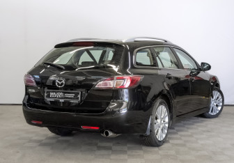 Подержанный автомобиль Mazda 6 Wagon 2008 года (5 фото)