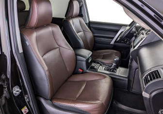 Подержанный автомобиль Toyota Land Cruiser Prado 2019 года (24 фото)