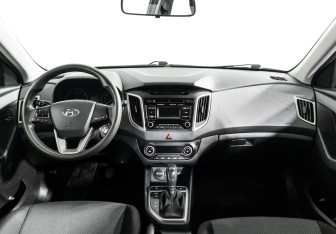 Подержанный автомобиль Hyundai Creta 2016 года (6 фото)