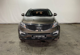 Подержанный автомобиль Kia Sportage 2013 года (2 фото)