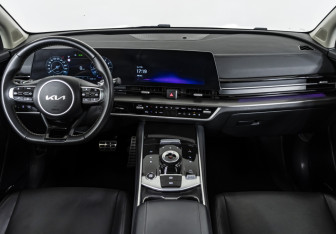 Подержанный автомобиль Kia Sportage 2024 года (13 фото)