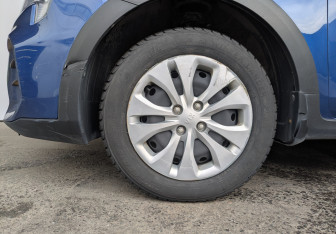 Подержанный автомобиль Kia Rio Hatchback 2021 года (11 фото)