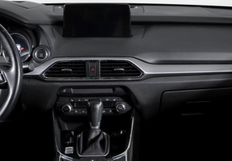 Подержанный автомобиль Mazda CX-9 2019 года (13 фото)