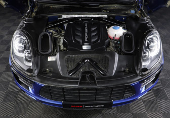 Подержанный автомобиль Porsche Macan 2015 года (9 фото)