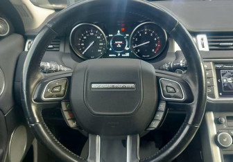 Подержанный автомобиль Land Rover Range Rover Evoque 2016 года (13 фото)