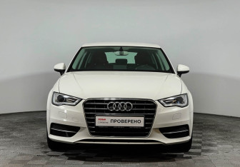 Подержанный автомобиль Audi A3 Hatchback 2013 года (2 фото)