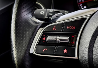Подержанный автомобиль Kia Cerato Sedan 2021 года (27 фото)