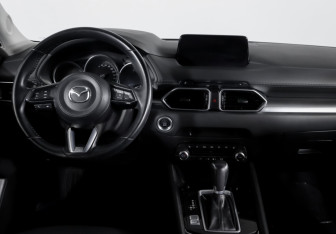 Подержанный автомобиль Mazda CX-5 2019 года (12 фото)