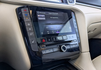 Подержанный автомобиль Infiniti QX50 2021 года (27 фото)