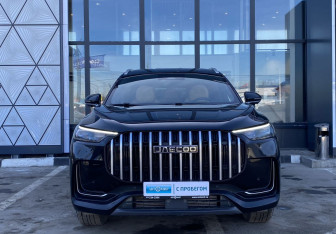 Подержанный автомобиль Jaecoo J8 2024 года (2 фото)