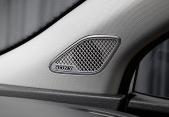 Подержанный автомобиль Omoda C5 2023 года (19 фото)