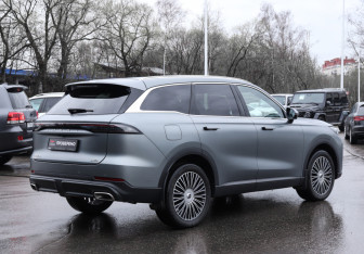 Подержанный автомобиль Chery Tiggo 9 2024 года (5 фото)