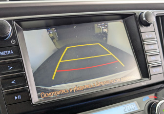 Подержанный автомобиль Toyota RAV4 2018 года (27 фото)