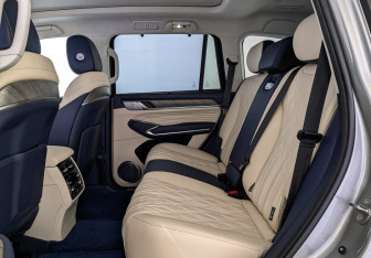 Подержанный автомобиль Tank 500 2023 года (18 фото)