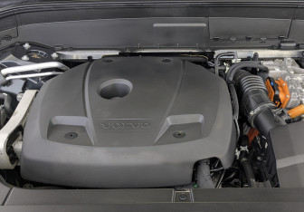 Подержанный автомобиль Volvo XC90 2021 года (9 фото)