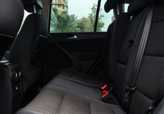 Подержанный автомобиль Volkswagen Tiguan 2013 года (8 фото)