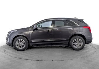 Подержанный автомобиль Cadillac XT5 2016 года (8 фото)