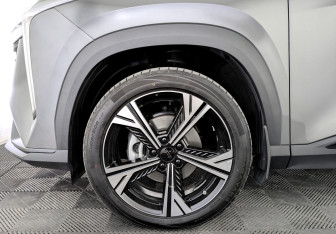 Подержанный автомобиль Geely Cityray 2024 года (18 фото)