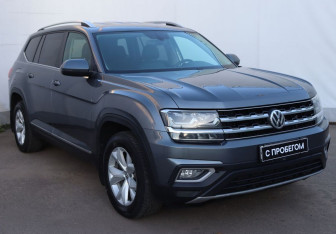Подержанный автомобиль Volkswagen Teramont 2018 года (3 фото)