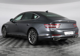 Подержанный автомобиль Genesis G80 2021 года (7 фото)