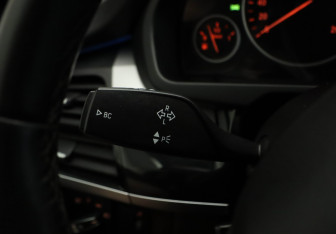 Подержанный автомобиль BMW X5 2017 года (12 фото)
