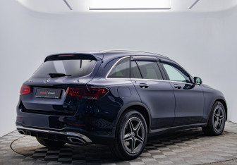 Подержанный автомобиль Mercedes-Benz GLC Coupe 2021 года (5 фото)
