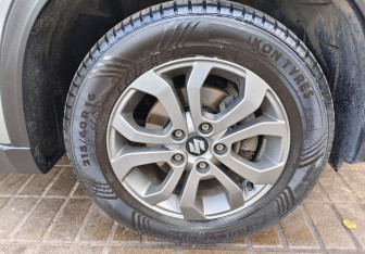 Подержанный автомобиль Suzuki Vitara 2017 года (14 фото)