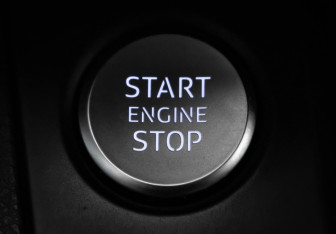 Подержанный автомобиль Audi A4 Sedan 2018 года (17 фото)