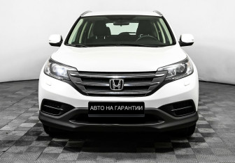 Подержанный автомобиль Honda CR-V 2013 года (2 фото)