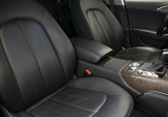 Подержанный автомобиль Audi A6 Sedan 2016 года (34 фото)