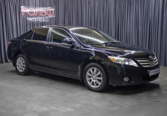 Подержанный автомобиль Toyota Camry Sedan 2009 года (3 фото)