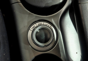 Подержанный автомобиль Mitsubishi Outlander 2011 года (15 фото)