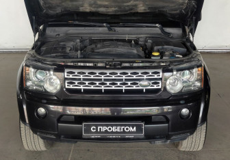 Подержанный автомобиль Land Rover Discovery 2012 года (18 фото)