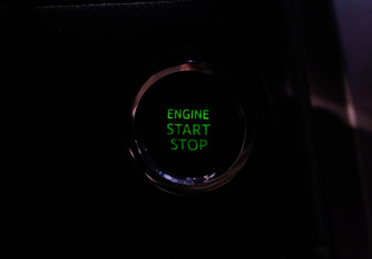 Подержанный автомобиль Toyota Camry Sedan 2013 года (16 фото)