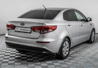 Подержанный автомобиль Kia Rio Sedan 2016 года (5 фото)