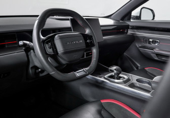 Подержанный автомобиль Jetour Dashing 2024 года (14 фото)