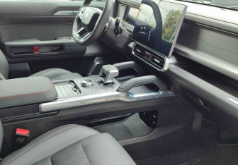 Подержанный автомобиль Jetour T2 2024 года (9 фото)