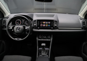 Подержанный автомобиль Skoda Karoq 2020 года (18 фото)