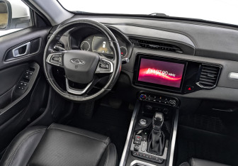 Подержанный автомобиль Chery Tiggo 4 2022 года (30 фото)