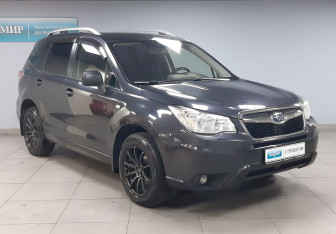 Подержанный автомобиль Subaru Forester Suv 2015 года (3 фото)