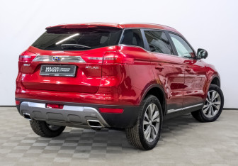 Подержанный автомобиль Geely Atlas 2020 года (5 фото)