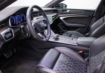 Подержанный автомобиль Audi A7 2019 года (9 фото)