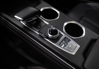 Подержанный автомобиль Changan CS55PLUS 2024 года (18 фото)