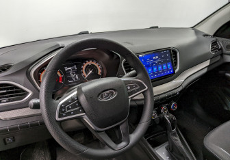 Подержанный автомобиль LADA (ВАЗ) Vesta Sedan 2024 года (13 фото)